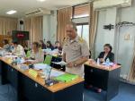การประชุมสภาเทศบาลตำบลพรหมโลก เพื่อพิจารณาร่างเทศบัญญัติงบปร
